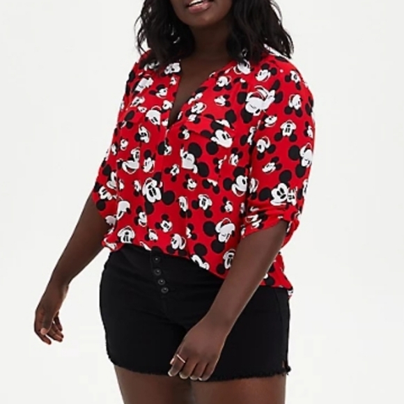 Torrid DISNEY Harper Red Mickey Mouse Pullover Blouse NWT 0 - Picture 4 of 8